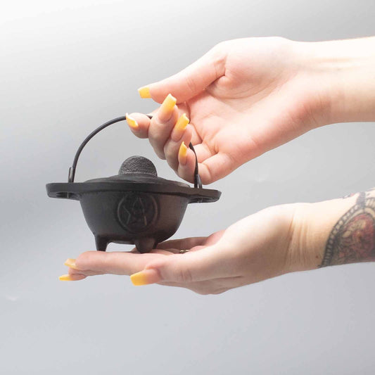 Cast Iron Cauldron with Pentagon - Luna Temple