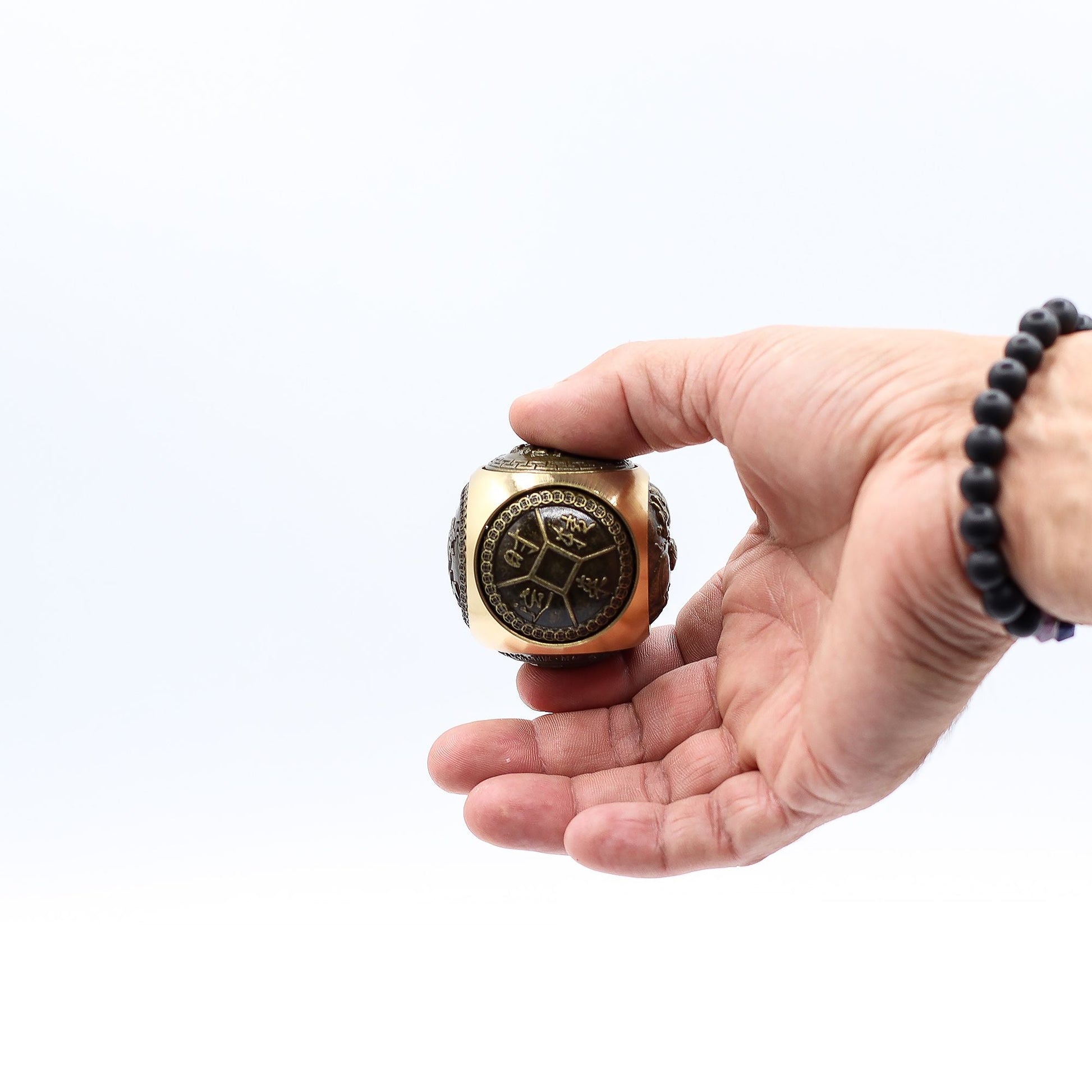 Feng Shui Fortune - Large Wealth Dice - Rounded - Luna Temple