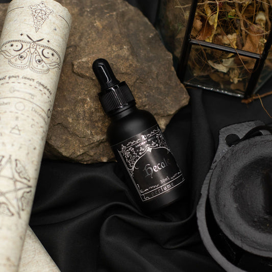 Hecate - Witch Perfume Oil - Luna Temple