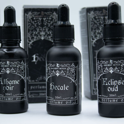 Hecate - Witch Perfume Oil - Luna Temple