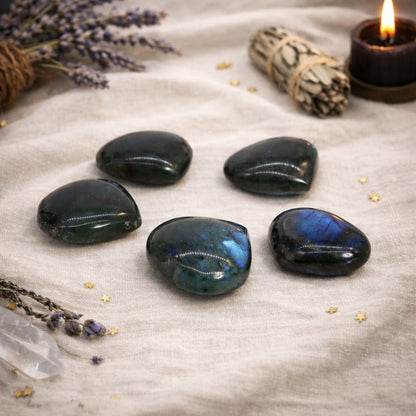 Madagascar Labradorite Hearts Stone - Luna Temple