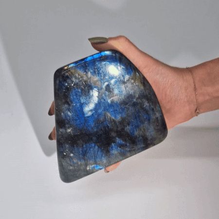 Madagascar Labradorite Statement Stone - Luna Temple