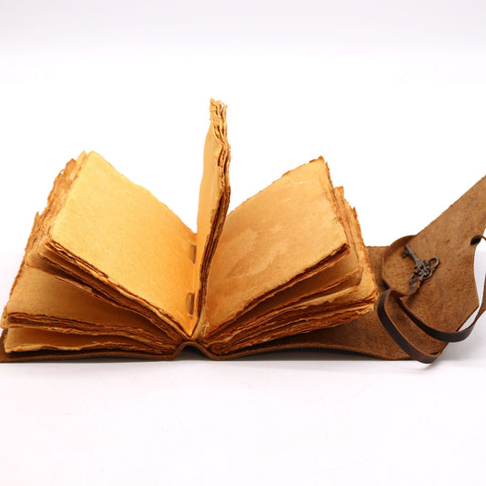 Oiled Leather Journal with Key - Luna Temple