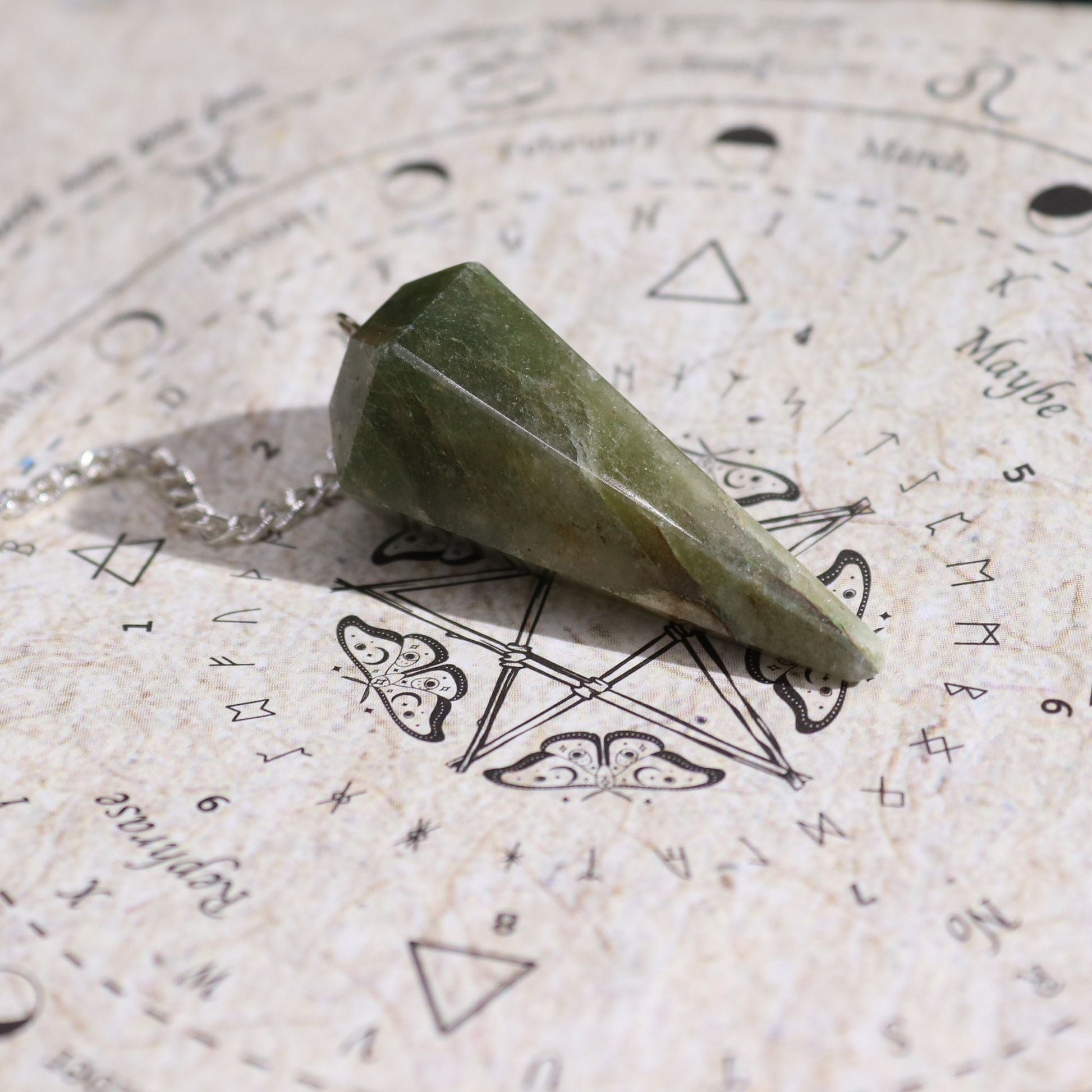 Spell Incense – Prosperity with Aventurine Pendulum - Luna Temple