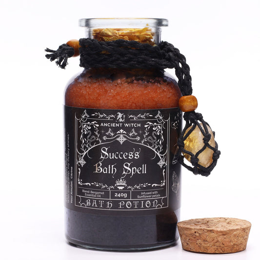 success_bath_spell_potion_with_citrine_amulet