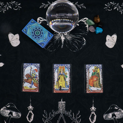 Tarot Reading Cloth - Ancient Witch - Luna Temple
