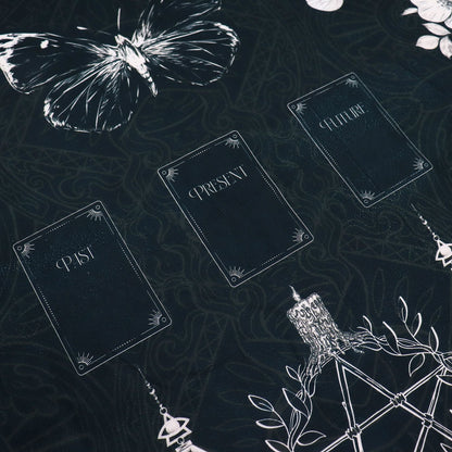 Tarot Reading Cloth - Ancient Witch - Luna Temple