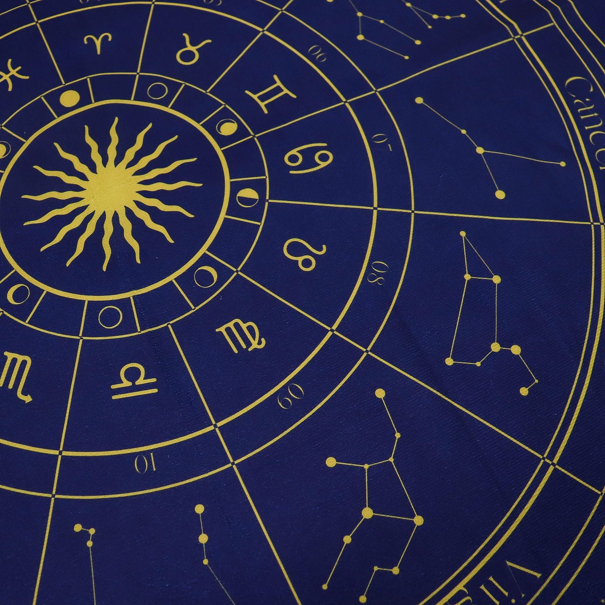Tarot Reading Cloth - Zodiac - Luna Temple